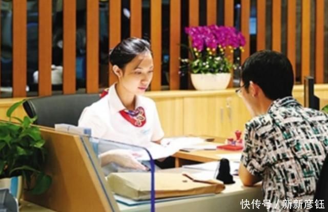 朝鲜|距离朝鲜最近的民居，歌声都传过去了，看看是啥样？