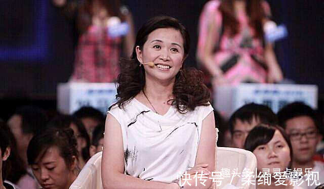 黄菡离开《非诚勿扰》时,那只有9句话的演讲,却影响了无数人