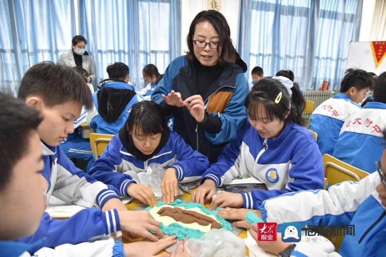 科学|青大附中举办“求实·求是·求真”教育教学年会 用“科学+”理念推动学校高质量稳定发展！