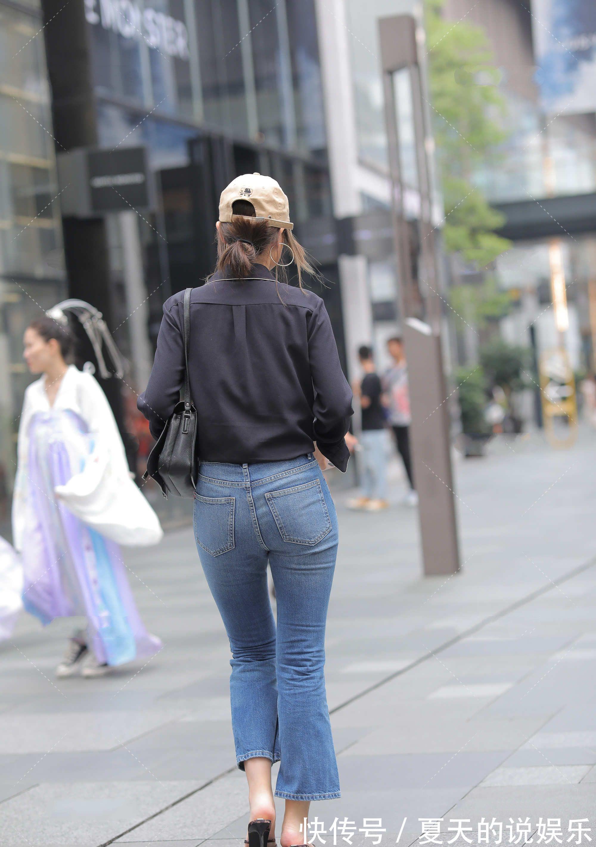 包臀裙|丰满型的美女,黑色吊带裙,搭配出轻熟的时尚风格