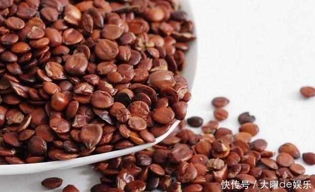 睡眠质量|睡眠是免费“长寿药”，多吃3种食物，健脑益智，远离失眠！