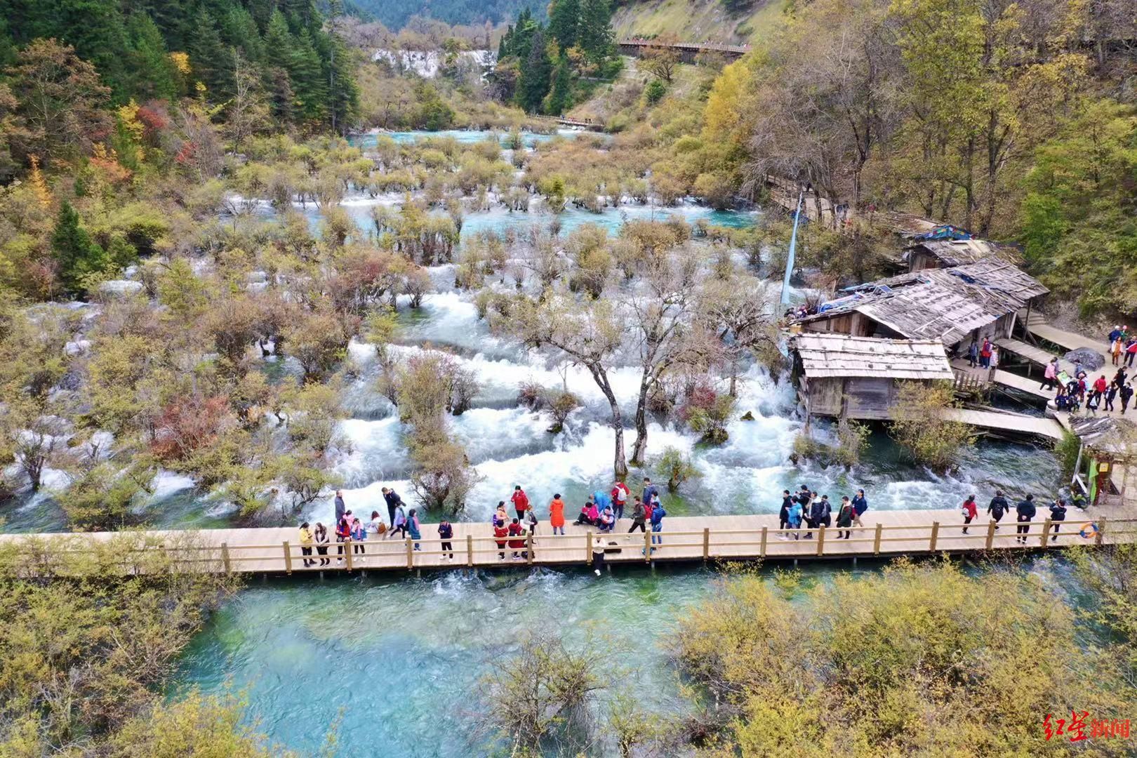 三九大|国庆黄金周收官，四川A级旅游景区实现门票收入3.45亿