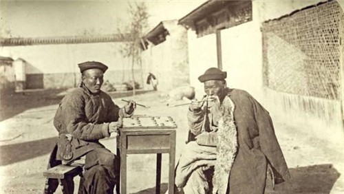 银子|帝王驭民术:总让你缺“3两银子”,便抽走整个民族的灵魂