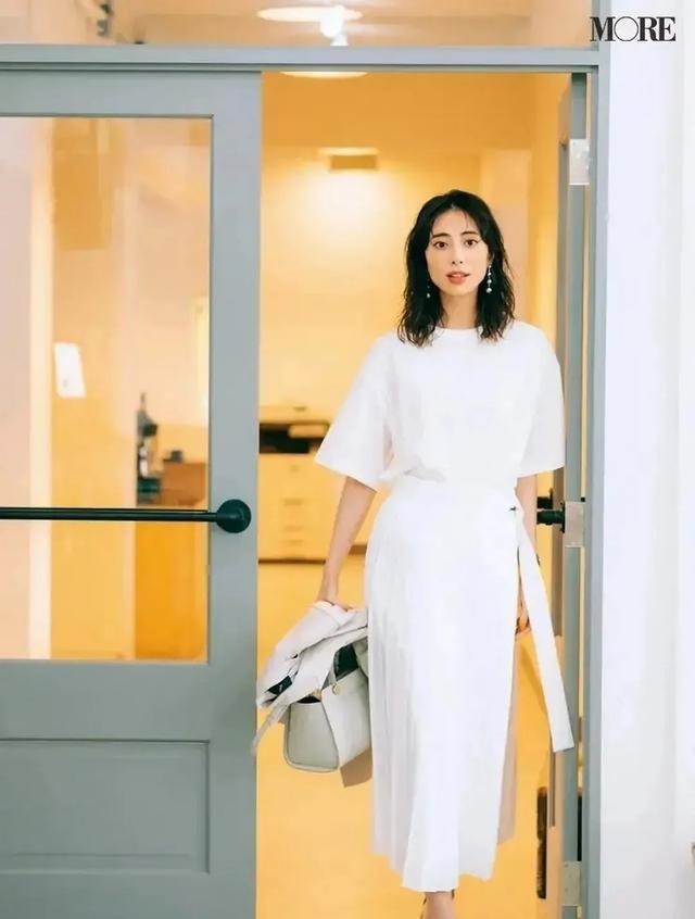 穿搭 每天发愁上班穿什么这样穿简单又高级!