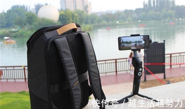 时尚 商务and时尚地平线8号零感背包,好看真能搞定一切!