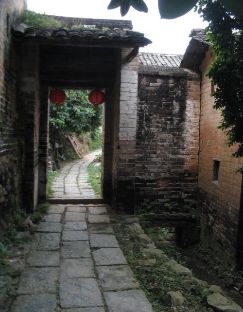 青苔横生|明清文化遗产地,被称为岭南第一村,广东肇庆市杨池古村