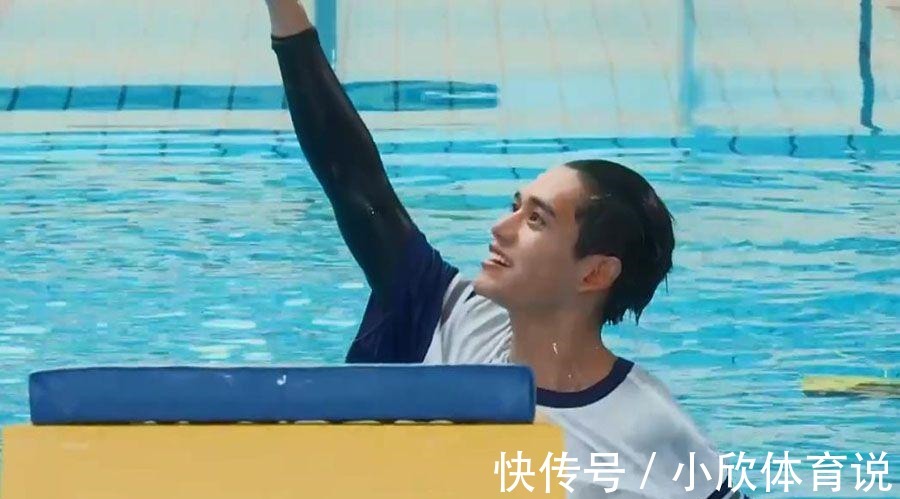 黄旭熙|同样是常驻女嘉宾，宋雨琦落水，baby找男生顶替，李晨看不下去了！