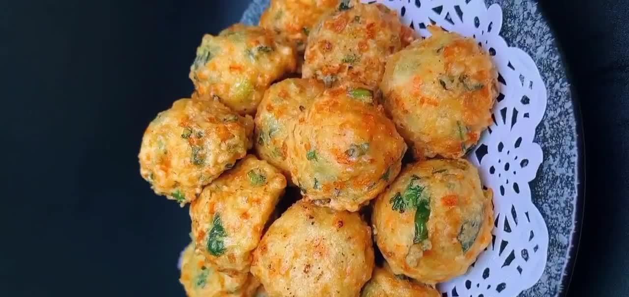 时蔬丸子的做法，口感外酥里嫩，颜值高又有营养，能不香吗？