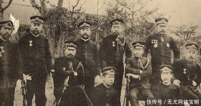 满地|1894年甲午战场旧照,满地清军尸体。