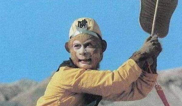  强大|孙悟空是传说中的“富二代”背景强大，也不看他的父亲是谁