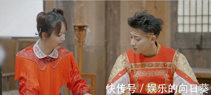 cos|黃子韜夸楊紫“有福氣”，楊紫聽后直接炸毛，直言討厭你！