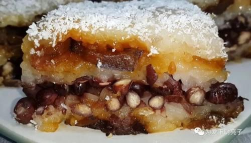 半斤红枣,1斤糯米,蒸一蒸包一包,比粽子还好吃,个个香糯不粘牙