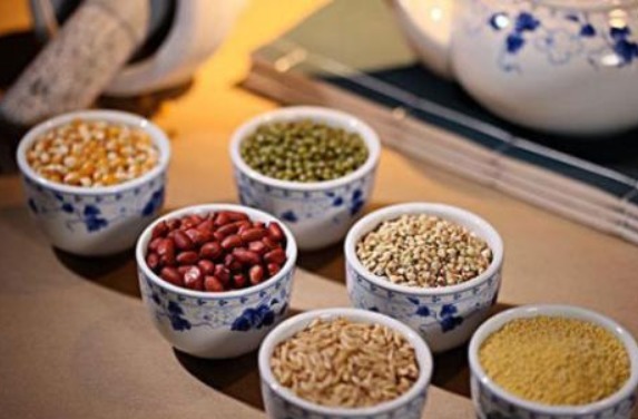 糖尿病人|血糖高的人，今后不能碰以下食物，侥幸不一定每次都幸运