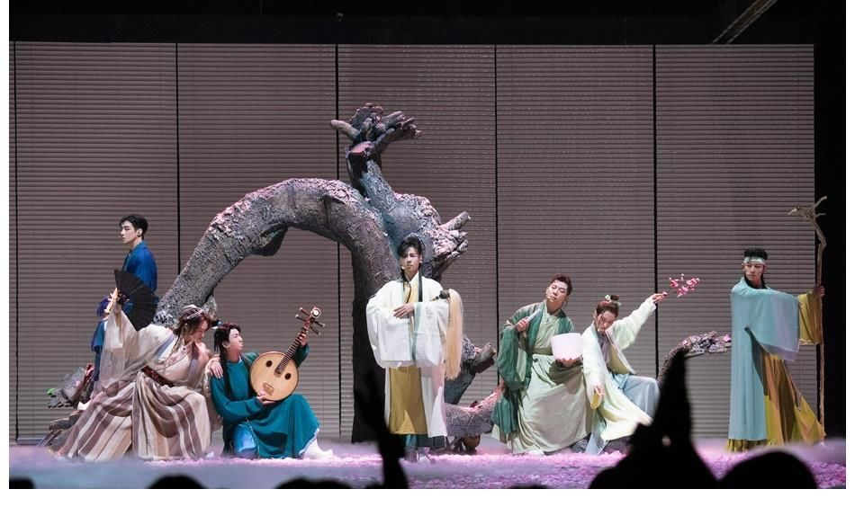 披荆斩棘的哥哥：第四次公演阵营曲目团体战现场撕拼 燃情开战