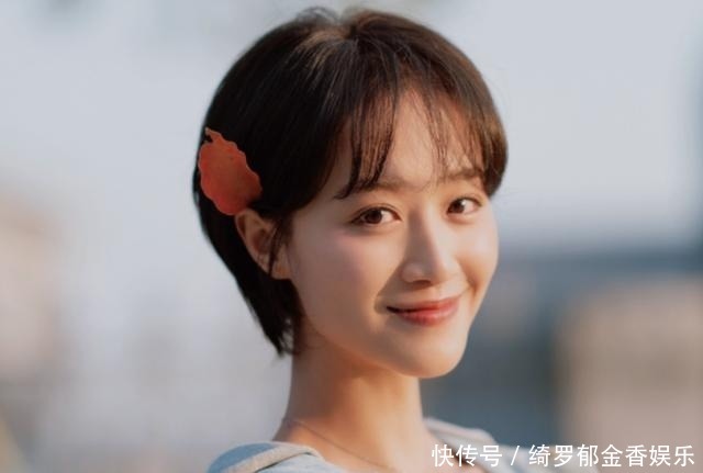 乘风破浪的姐姐|又一爆款女性综艺定档!刘雯担胡兵任超模导师,嘉宾阵容强大