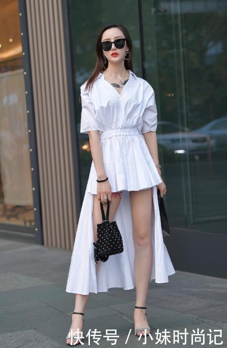 街拍有一说一,那么细的高跟也能走出自信,就不怕断了