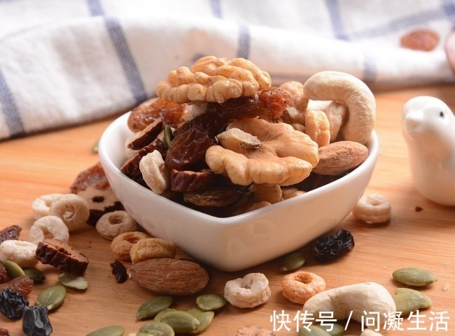 青春期|有些“健康零食”要舍得买给孩子吃,能帮助大脑发育,对肠胃也好