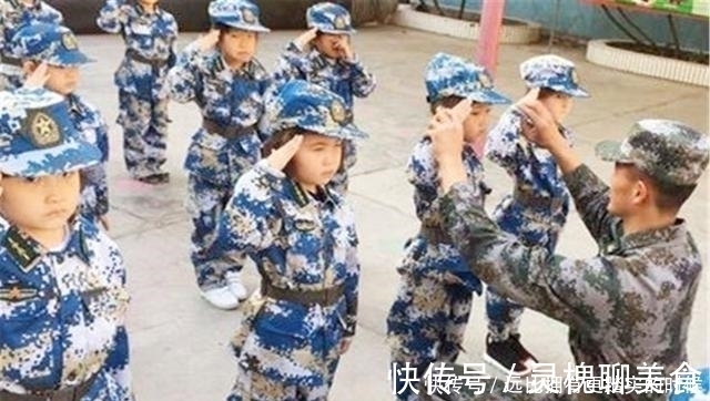 孩子|“不爬就走”与“先爬再走”的孩子,有何不同?三点差距逃不开