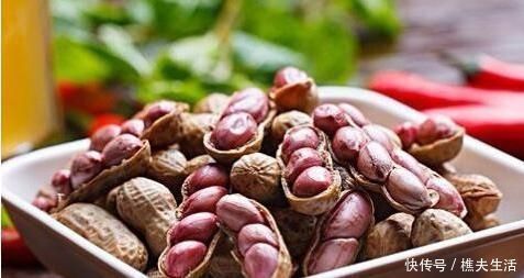 纤维蛋白|生吃花生还是熟吃花生差别原来那么大,吃对了,便是“长寿果”
