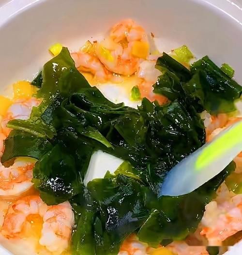 夏天是孩子长高时期,我家每周都做这汤,营养全面,孩子爱喝