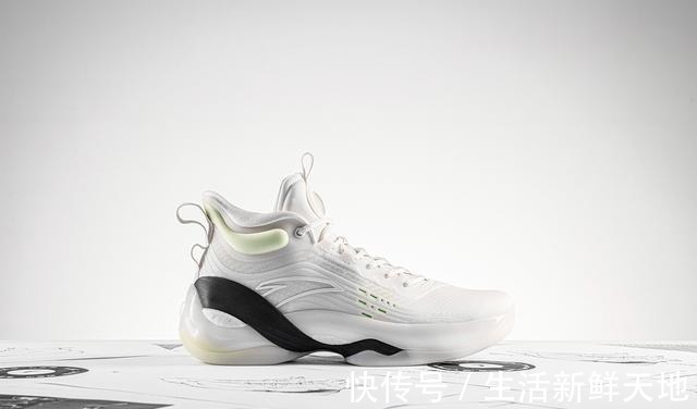 黑科技 潮流感与黑科技一个不少的球鞋,国产品牌里的市值天花板在秀肌肉!