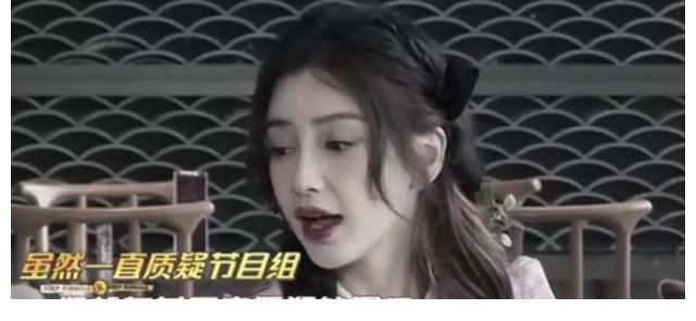 bbaby有多能吃？早餐吃三碗馄饨还不够，网友：这么吃还不胖？