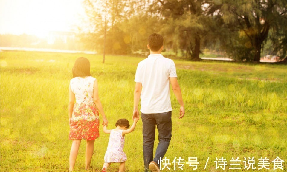 黄麦|脚是身体的“放大镜”,出现3种情况,可能是健康发出“预警”!