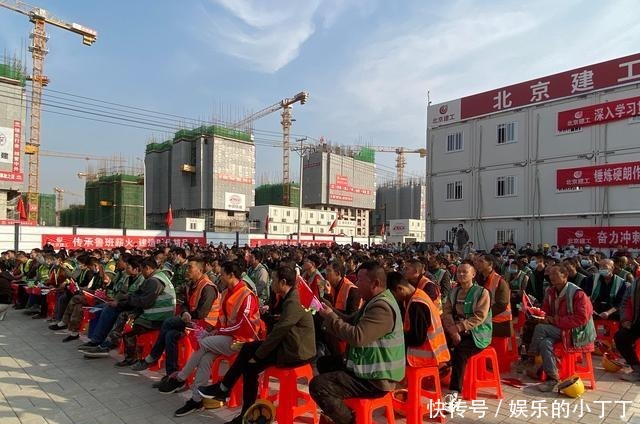  大餐|中国煤矿文工团走进雄安 为新区建设者们奉上文化大餐