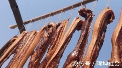腌腊肉,牢记“1涂”和“2腌”,腊肉咸香入味,久放不坏,特好吃