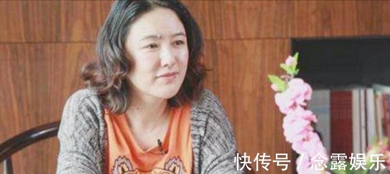 中国画！美女带齐白石画鉴宝，专家看后称是赝品，女子笑道：你可知我是谁