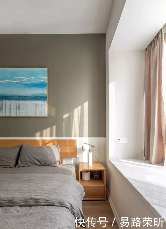 卧室背景墙还是挂婚纱照吗?现在年轻人都流行这样设计,好看又有趣!