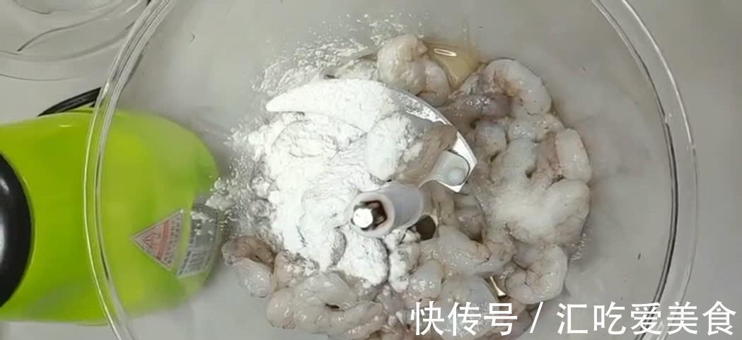 紫菜虾滑汤的做法,鲜嫩爽滑营养丰富又美味,适合低龄儿童的辅食
