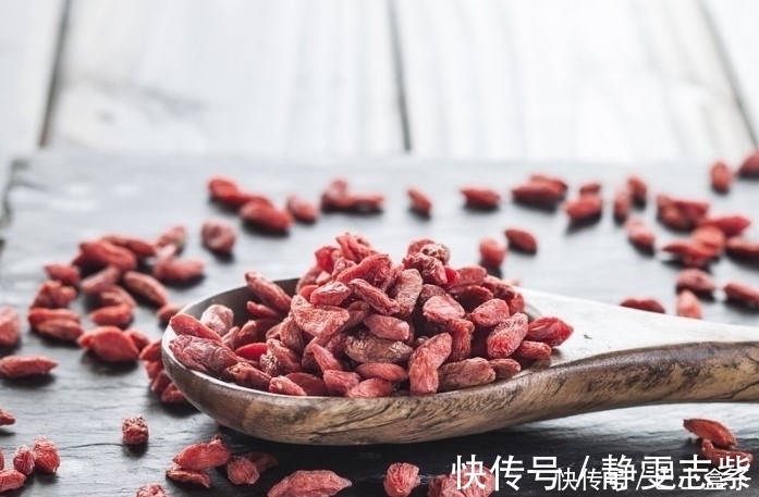 沙漠人参|枸杞和它是“伴侣”,坚持每天喝点,养肾、护肝精神棒!