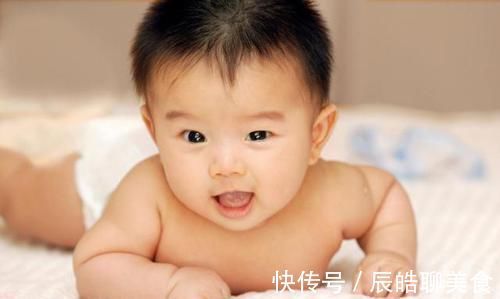 大脑|大脑发育好的宝宝,会有这4个“本能反射”,占一个就算有福气