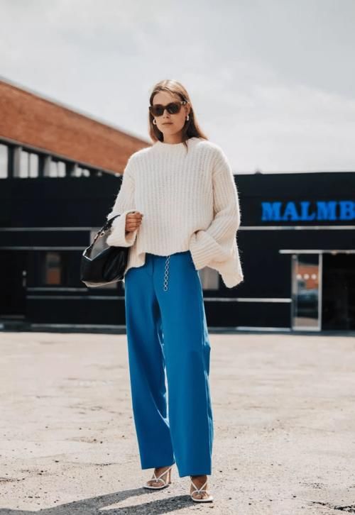 最近火了一种颜色，叫“奶枣色”，显白提气色，很适合黑黄皮