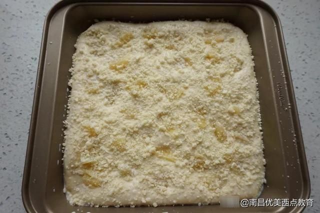 韩国爆款!菠萝酥粒面包,柔软细腻,酸甜油润,口感一绝