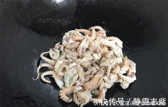 青椒|八爪鱼最好吃的做法,又鲜又嫩,入味又好吃,10分钟就上桌