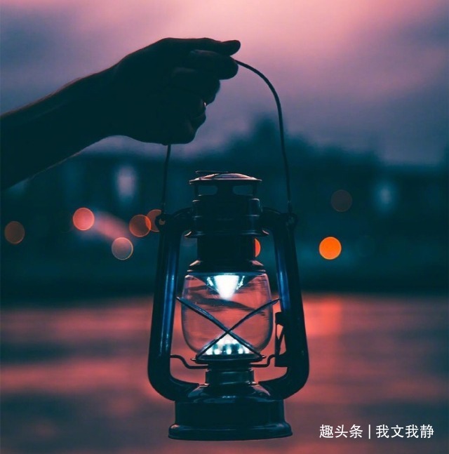 出产房|坐月子第十天,老公让我给公婆道歉,只因我生了个女儿