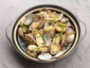 香椿炒鸡蛋，韭菜卷，雪湖玉藕，原汁白蛤，香辣虾的美味做法