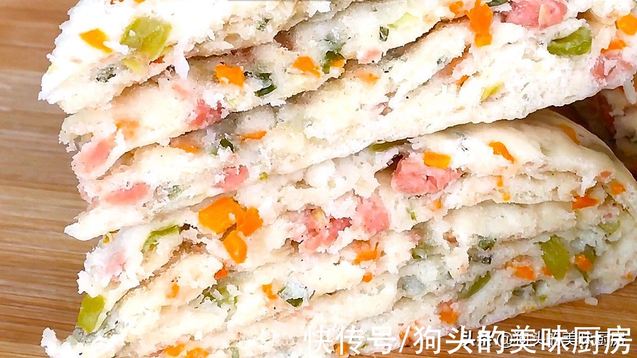 我家面粉从不蒸馒头，教你一个做法，比包子简单，比油条还香