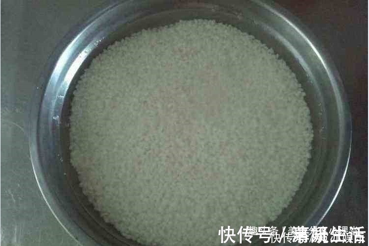 萝卜|做丸子时,不要再加面粉了!换成此物,丸子香软可口,吃着很细腻