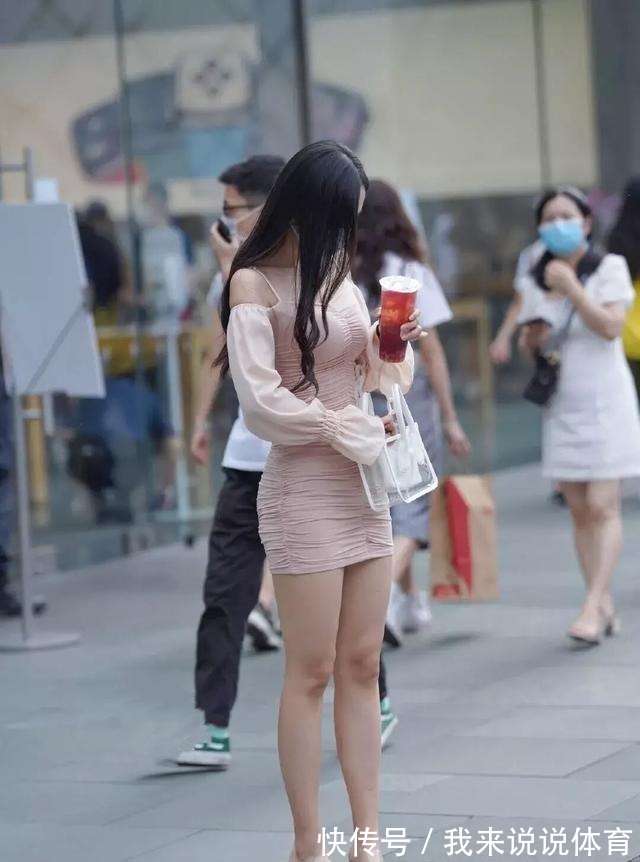 搭配","m":"be06662db9e74c1719bd6034531f8f072812e4b","nlabel":"stat_3049587281:zm.news.so.com:6LW36LeR57q/5LiK55qE6Lqr5b2x,pageType_zmt,glevel_3","ntag":"tfashion;sfashion_时尚;kfashion_1:魅力;kfashion_1:搭配;call_P:全类:时尚