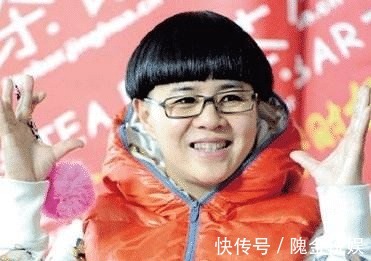蘑菇头|难怪“金龟子”一直是蘑菇头,当她长发照曝光,这没人顶得住