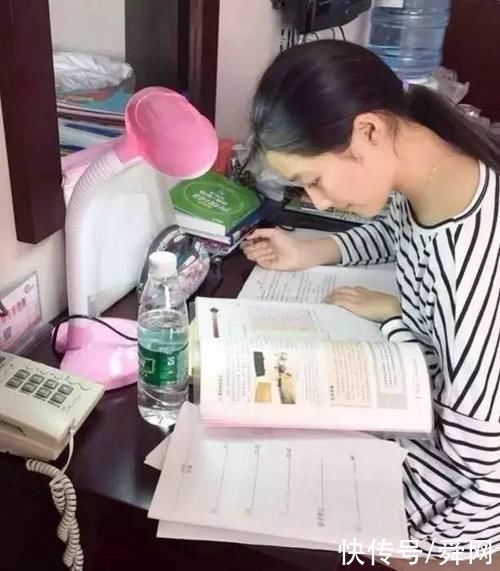 国民闺女|湖南卫视《青春当燃》关晓彤:扩大舒适圈，迎“燃”而上