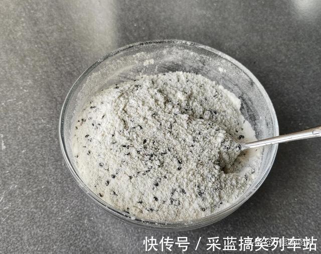 开水|炸油糕的家常做法,掌握好三点,不破皮不露馅,外酥里软,真香