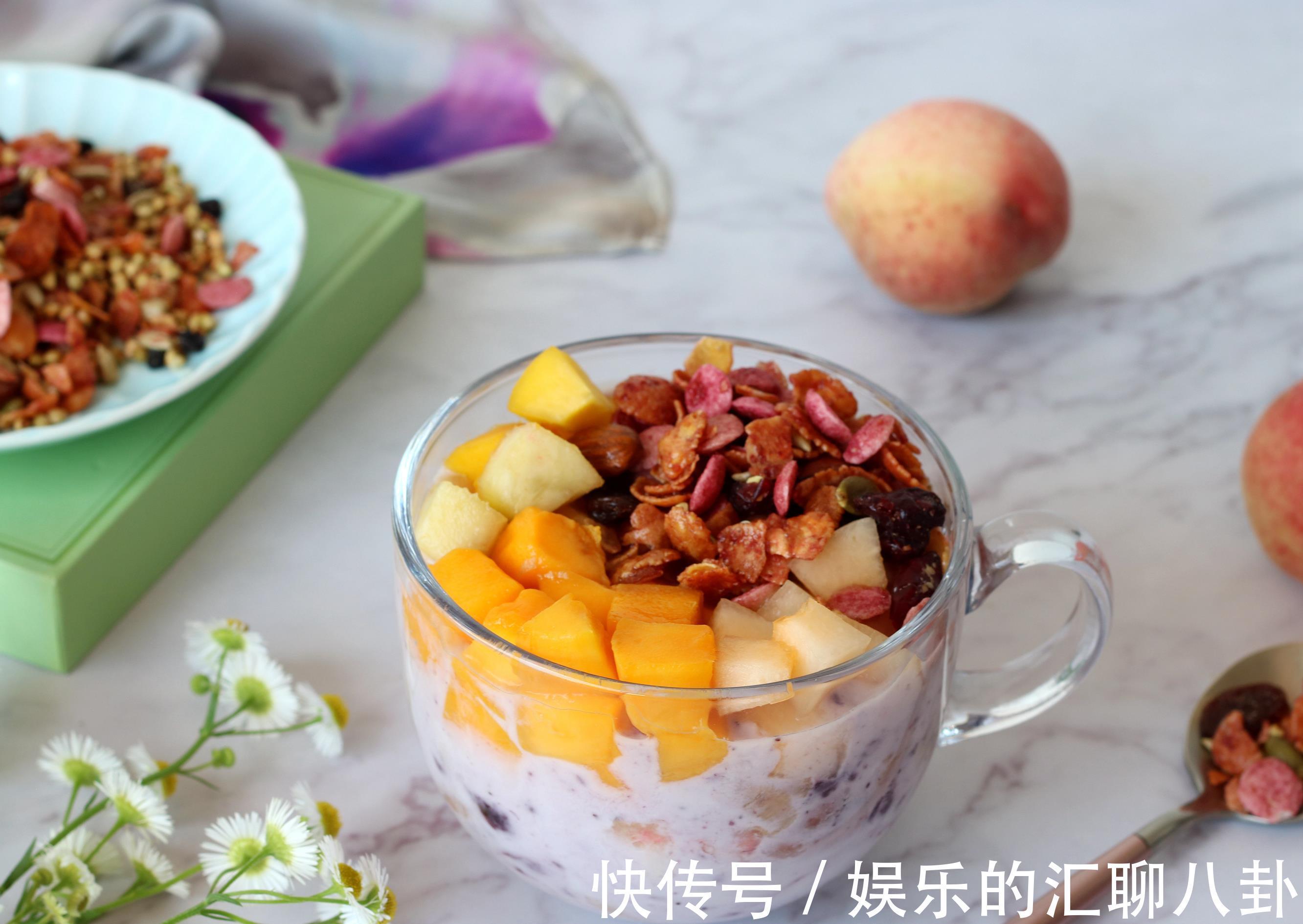 龙宝|我的轻食晚餐，食材丰富营养均衡，5分钟做好，不开火简单又省事