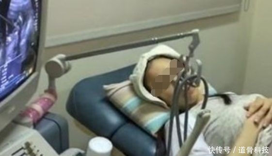 妻子|妻子总说腹中4个月的宝宝会跳舞,家人起疑,医生幸亏来的及时