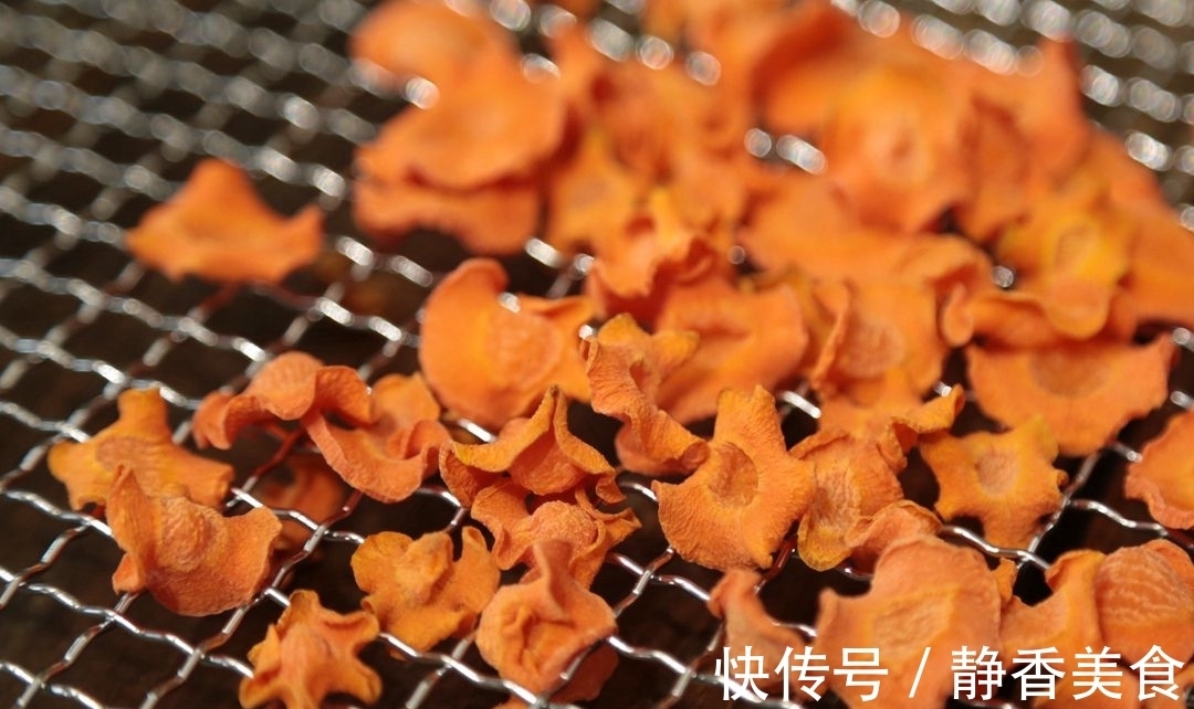 做法|胡萝卜别总炖煮烧，教你一个新做法，挑食的“熊孩子”吃得笑哈哈