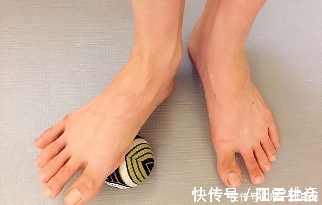 柔软度|坐着“伸展”轻松，躺着伸展安全！脚底、腿后侧臀部肌群伸展分享