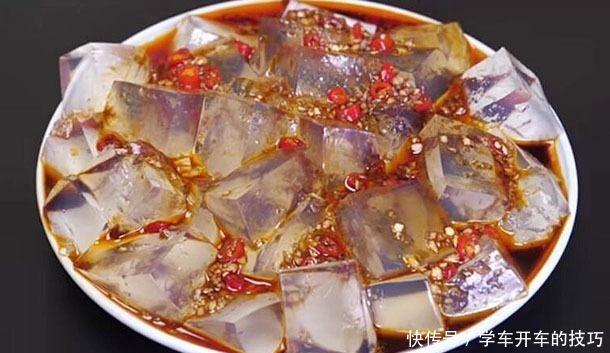 它是“天然骨胶原”,懂吃的视其为宝,可惜好多人把它当垃圾扔了!